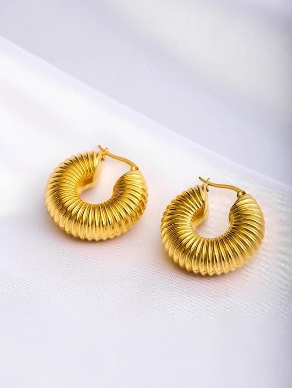 Textured hoop earrings 18k gold plated