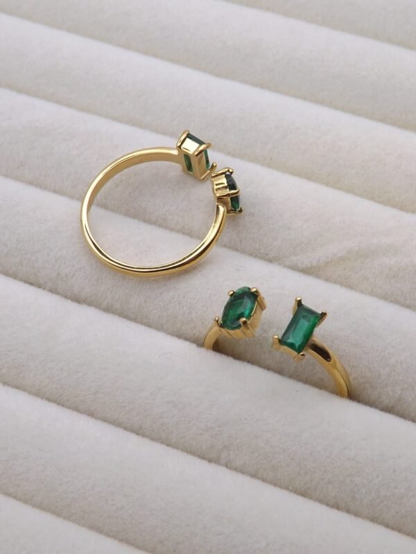GREEN SIMPLE AESTHETIC 18K gold plated ring