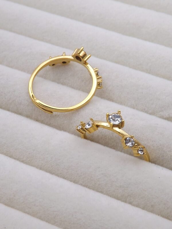 WHITE CRYSTAL BLING 18K gold plated ring