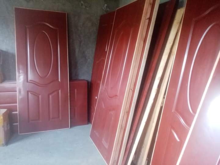 Laminated flush doors(waterproof)