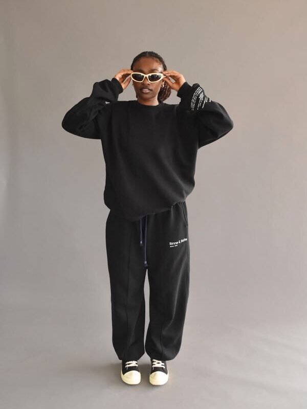 comfy black sweatpants