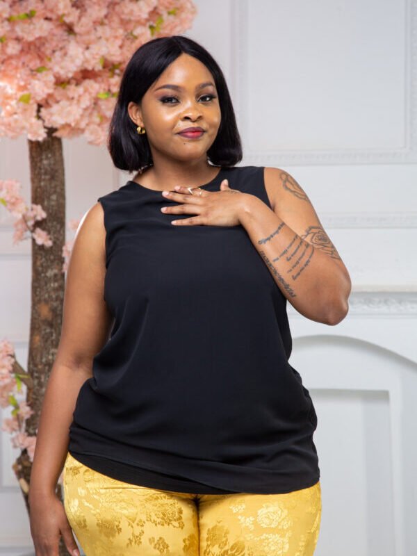 CLASSY SLEEVELESS TOP – BLACK